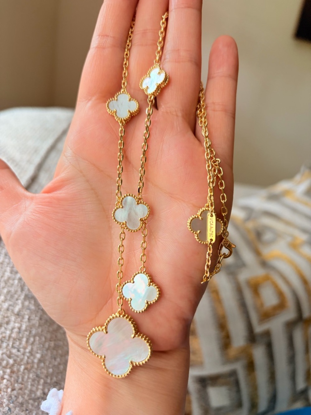 Alhambra inspired Gold and White Clover Necklace - Luxury Jewelry
Brand New! - Picture 3 of 5